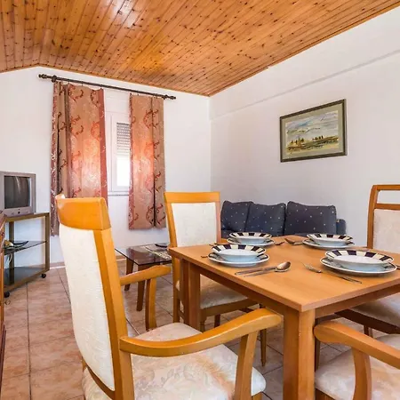 Apartment In Vir - Insel Vir 41328 Vir