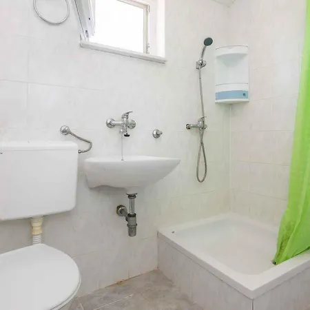 Apartment In Vir - Insel Vir 41328 Vir